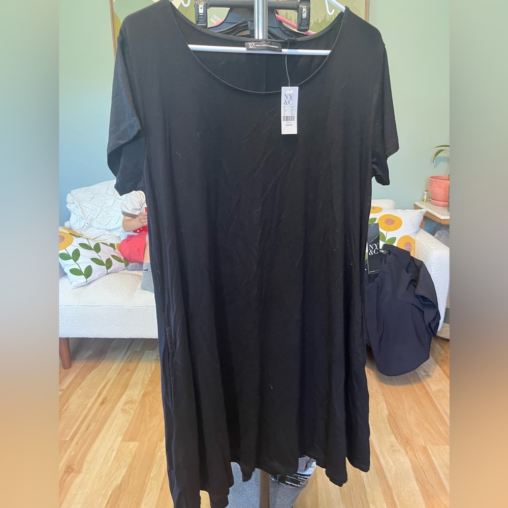 New York & Company Black Short-Sleeve A-Line Dress